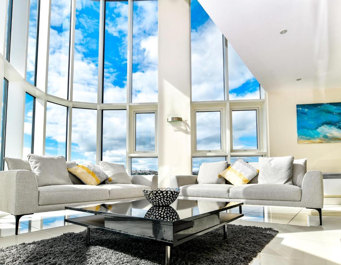 סוואנסי Just Stay Wales - Meridian Quay Penthouses מראה חיצוני תמונה