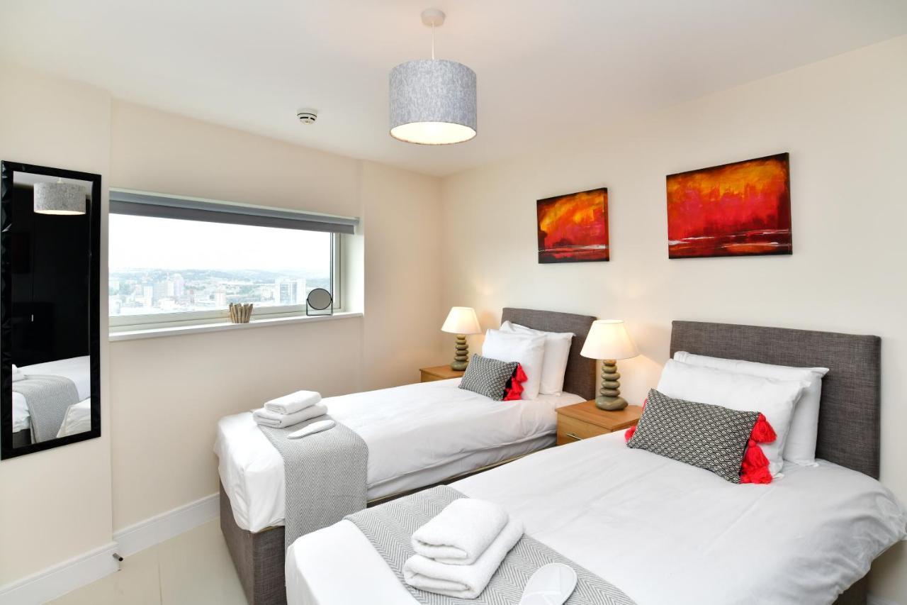סוואנסי Just Stay Wales - Meridian Quay Penthouses מראה חיצוני תמונה