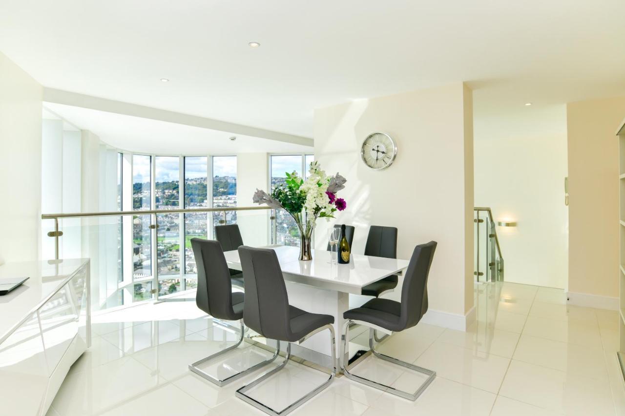 סוואנסי Just Stay Wales - Meridian Quay Penthouses מראה חיצוני תמונה