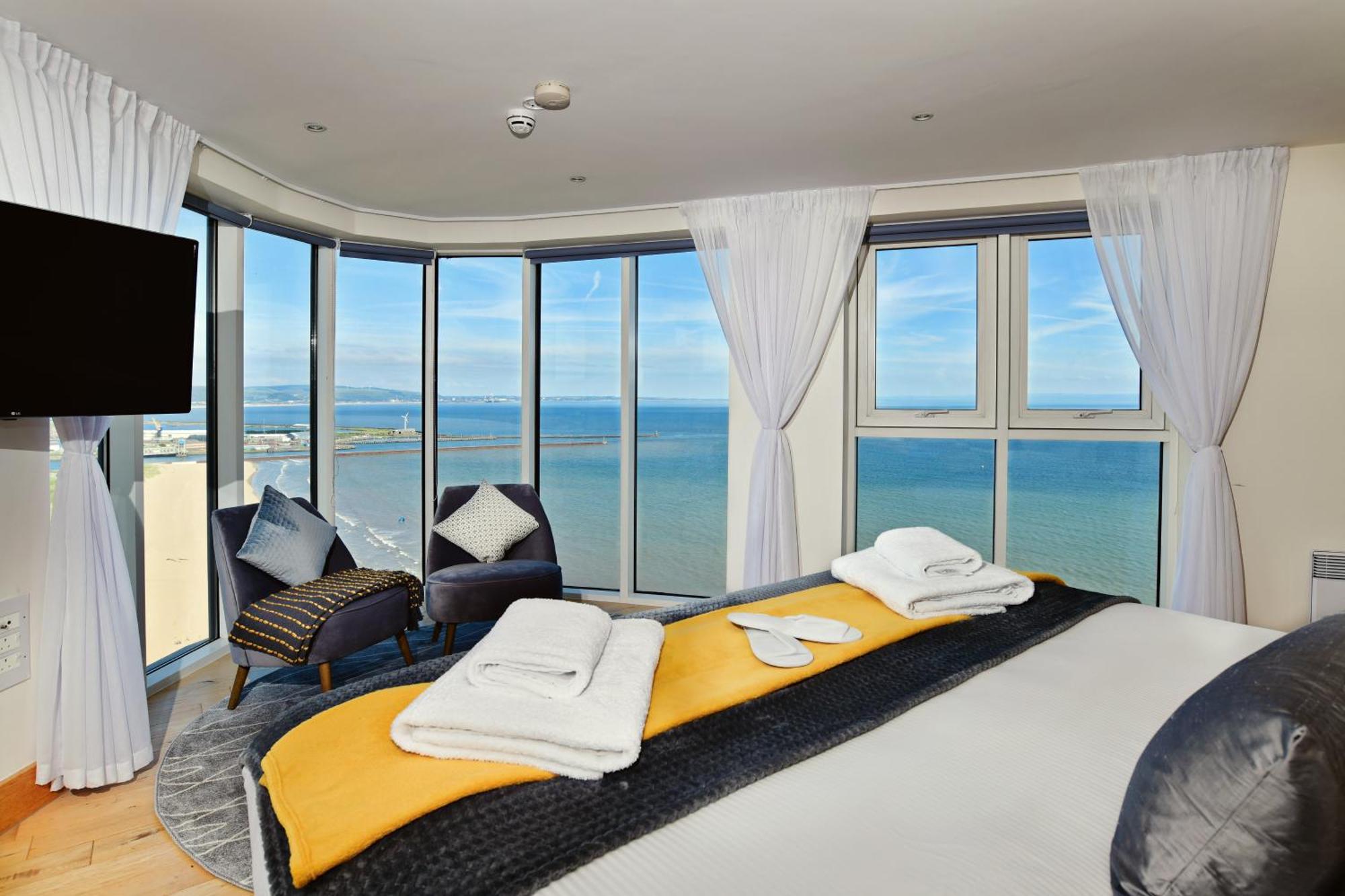 סוואנסי Just Stay Wales - Meridian Quay Penthouses מראה חיצוני תמונה