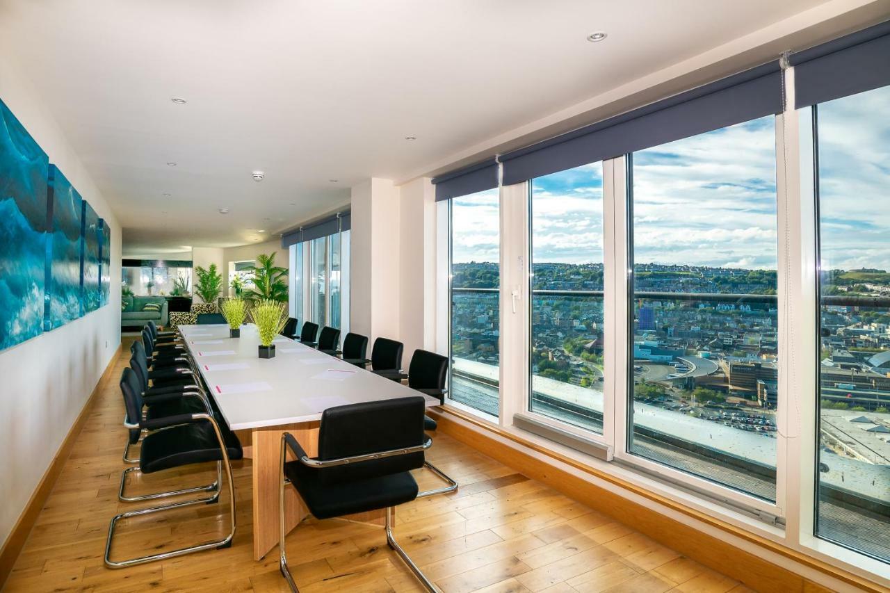 סוואנסי Just Stay Wales - Meridian Quay Penthouses מראה חיצוני תמונה