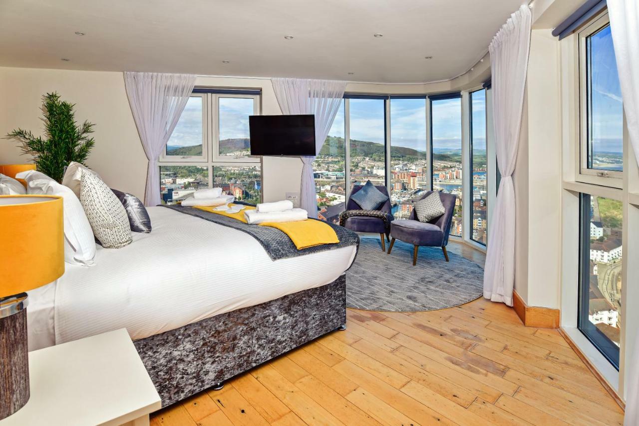 סוואנסי Just Stay Wales - Meridian Quay Penthouses מראה חיצוני תמונה